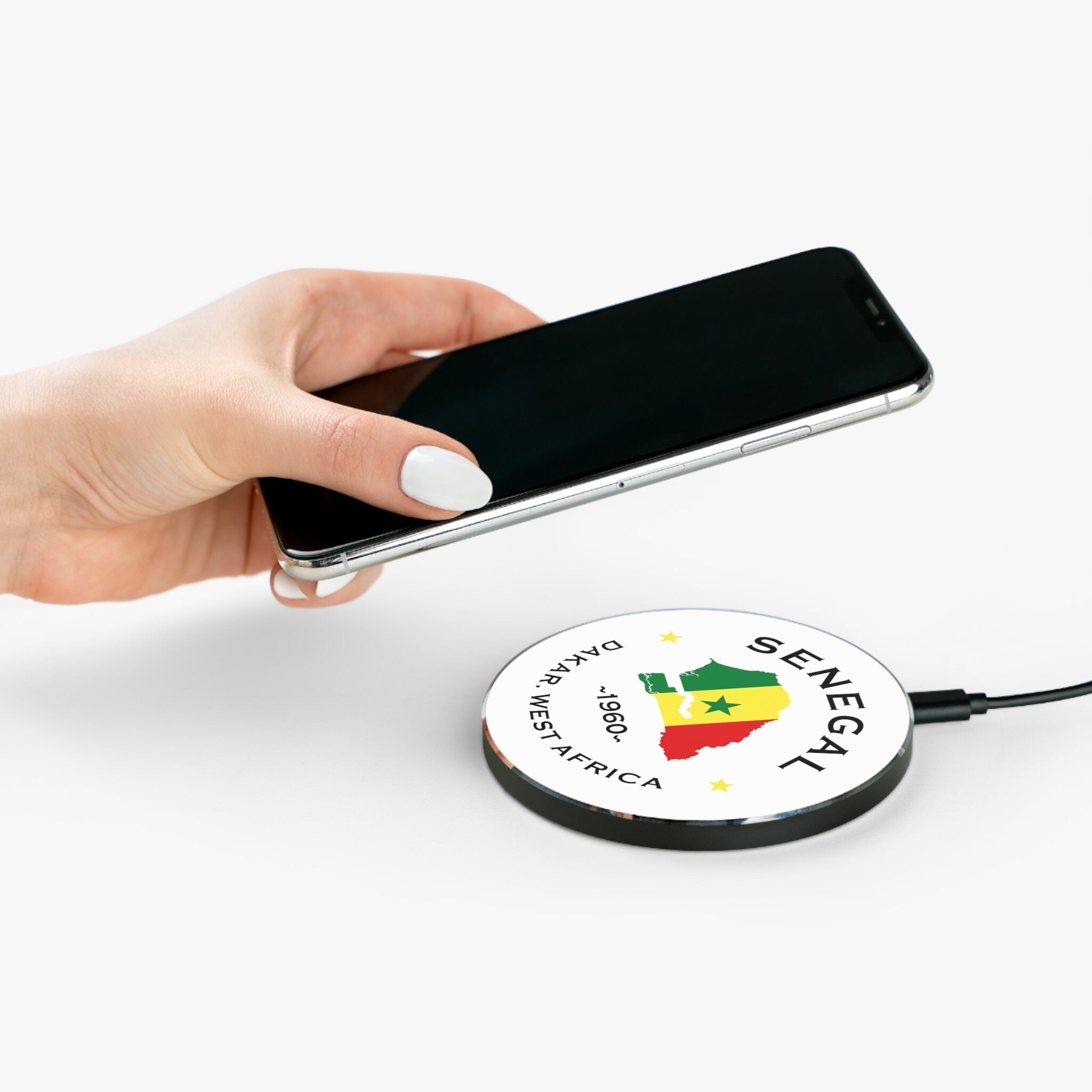 Senegalese Wireless Charger- Iphone and Android phones