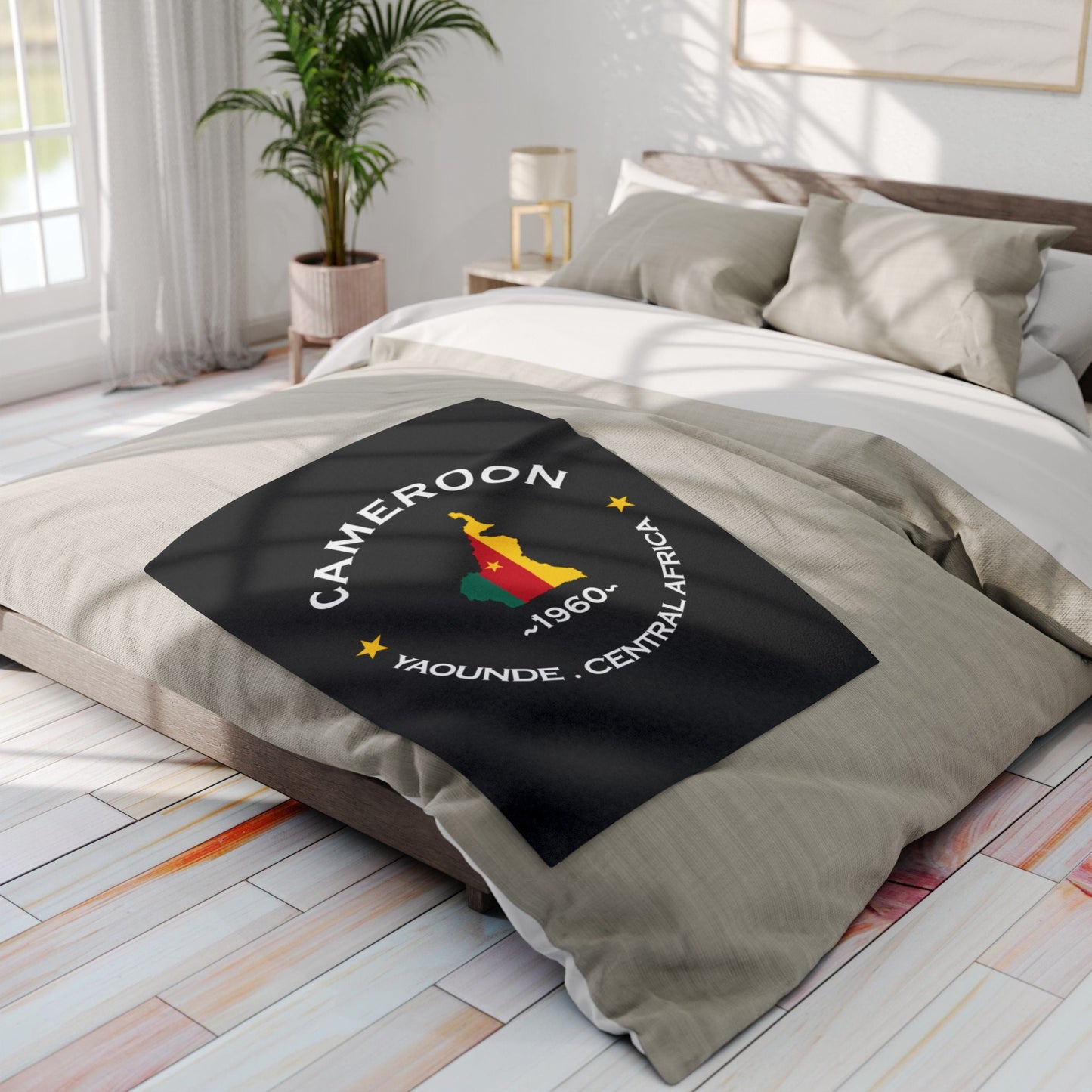 Cameroon Premium Fleece blanket